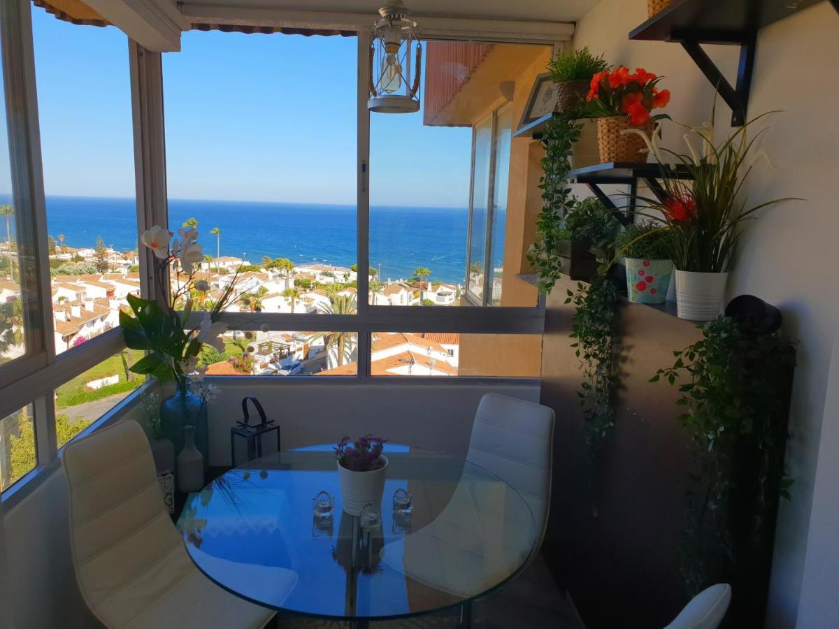 Frente A La Playa. Vistas Al Mar. La Cala De Mijas Apartman Málaga Kültér fotó